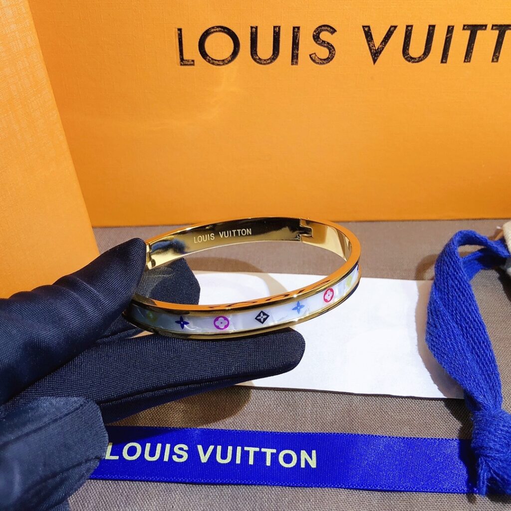Designer S284 Bracelet editorial product context 2
