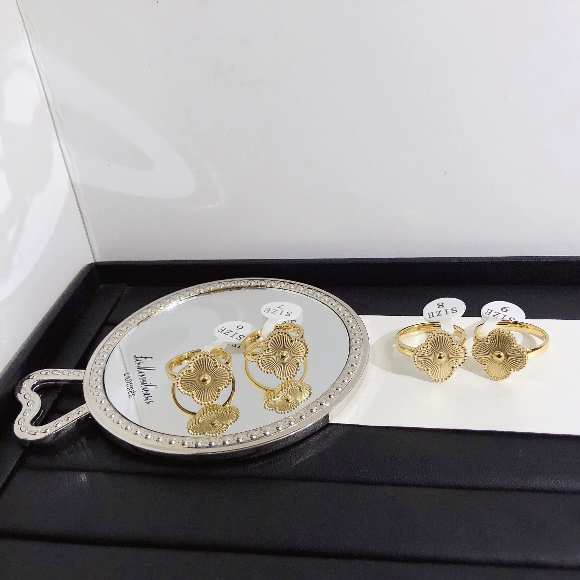 Designer J068 Ring