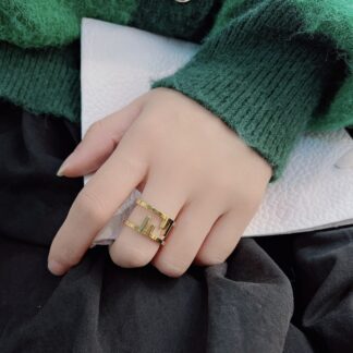 Luxury J069 logo Ring