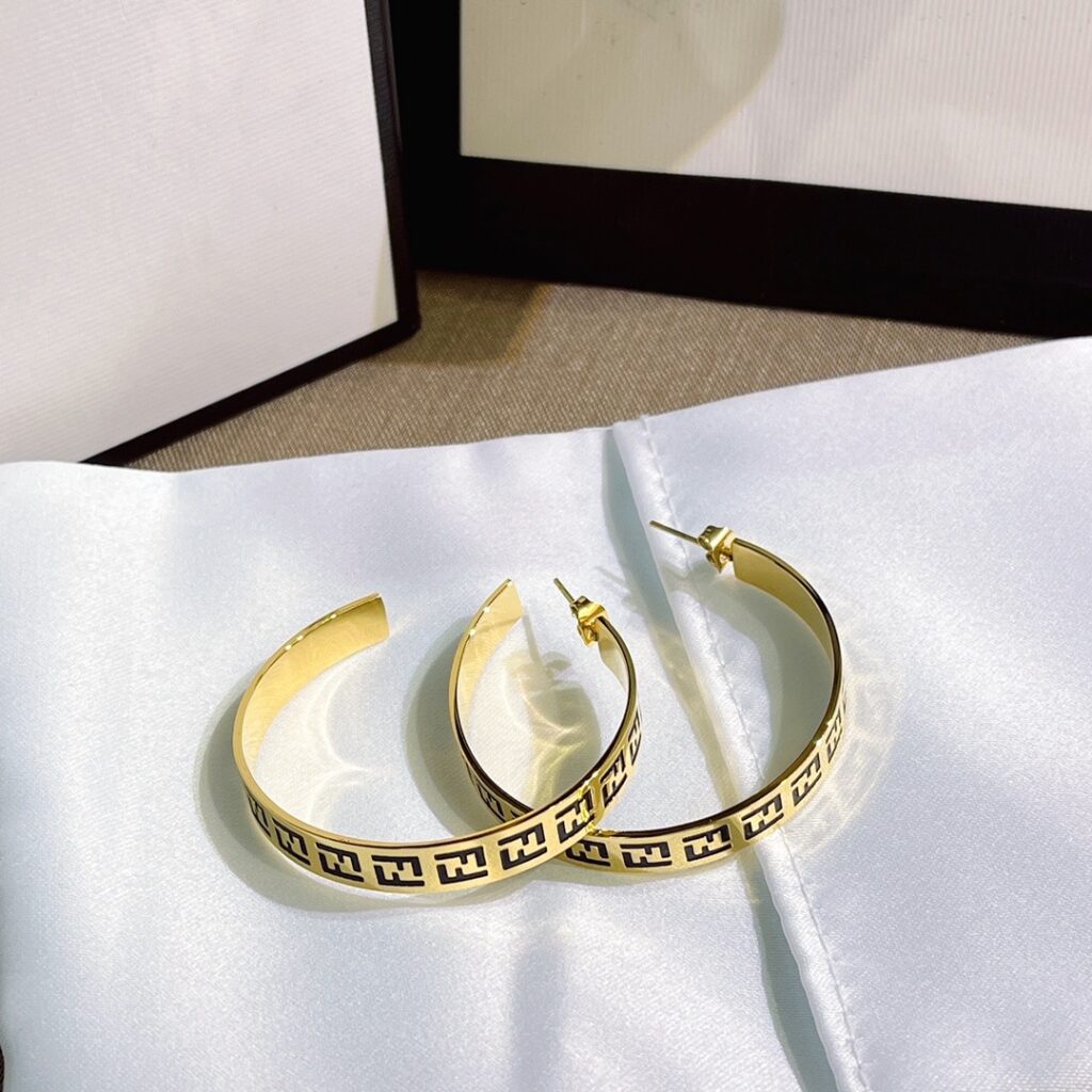 Designer A698 Ring editorial product context 1