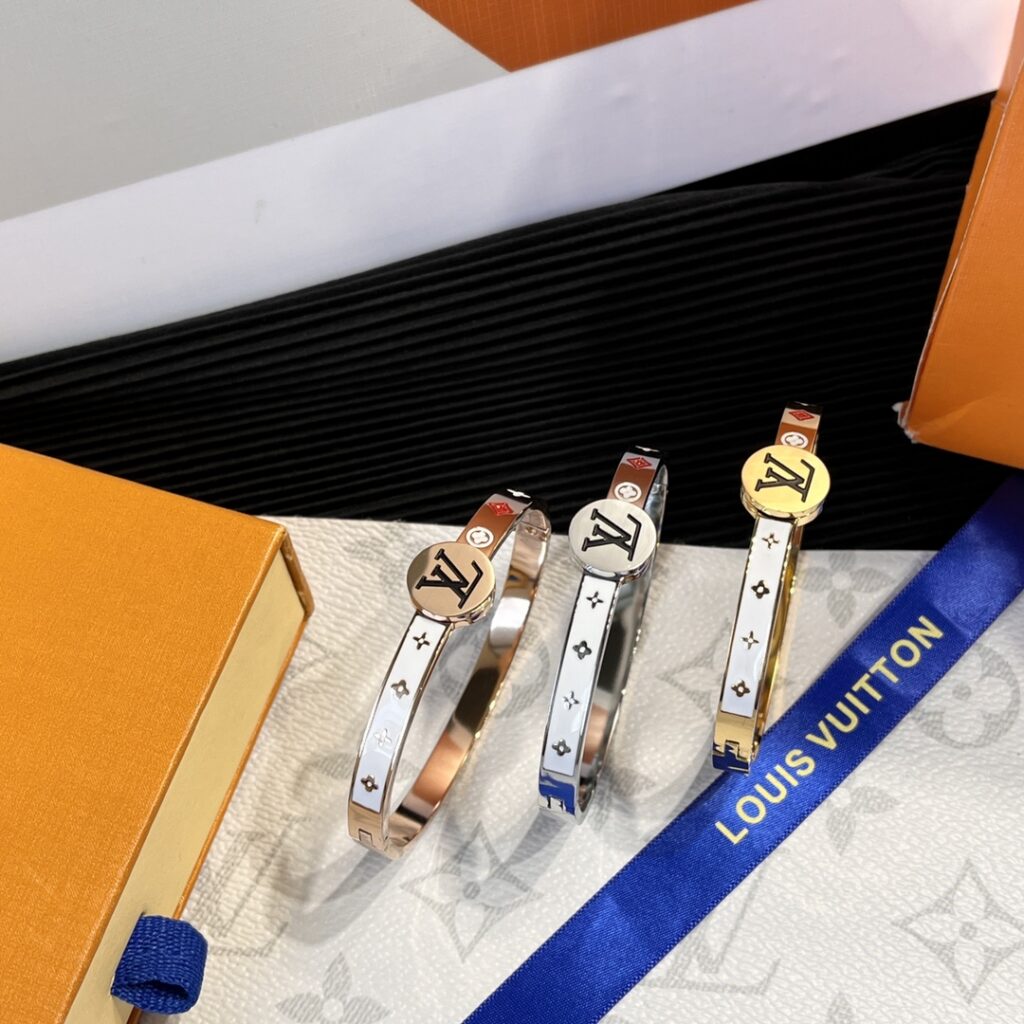 Designer S308 Bracelet editorial product context 3