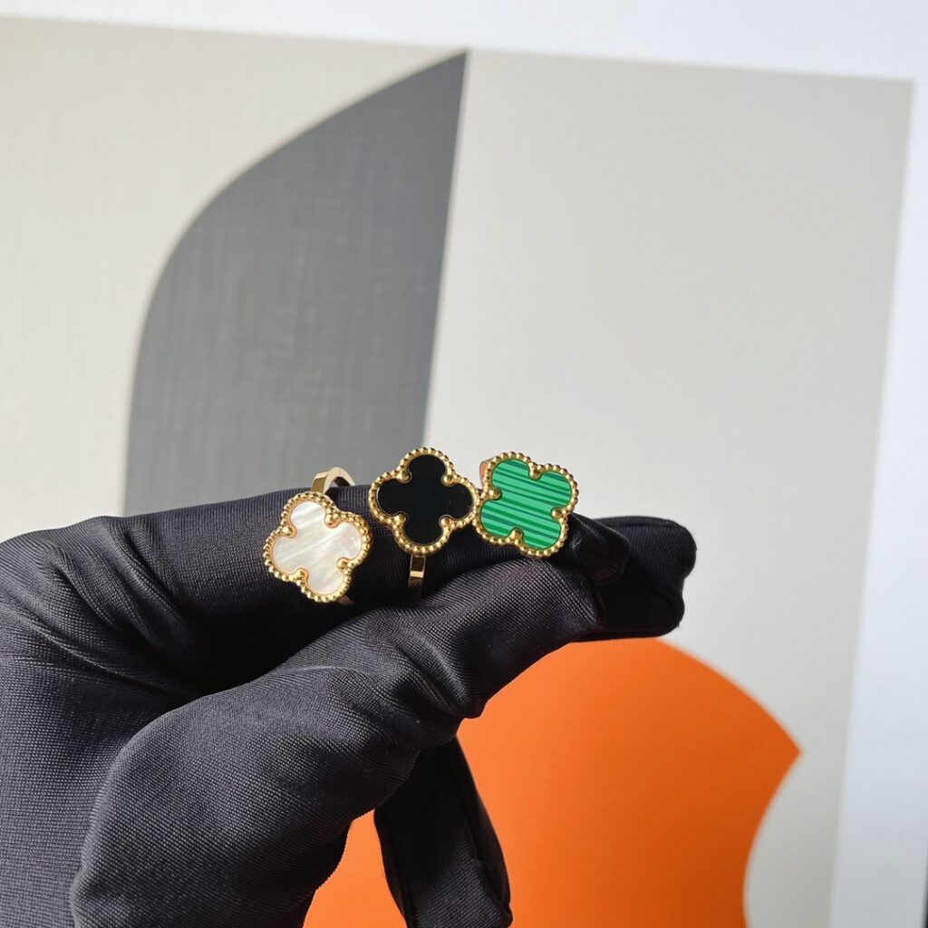 Designer J076 Ring editorial product context 1