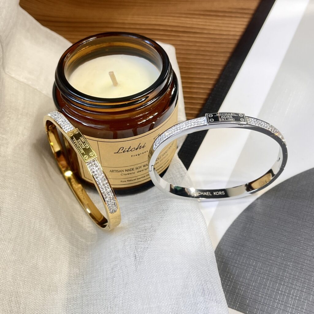 Designer S321 Ring editorial product context 3