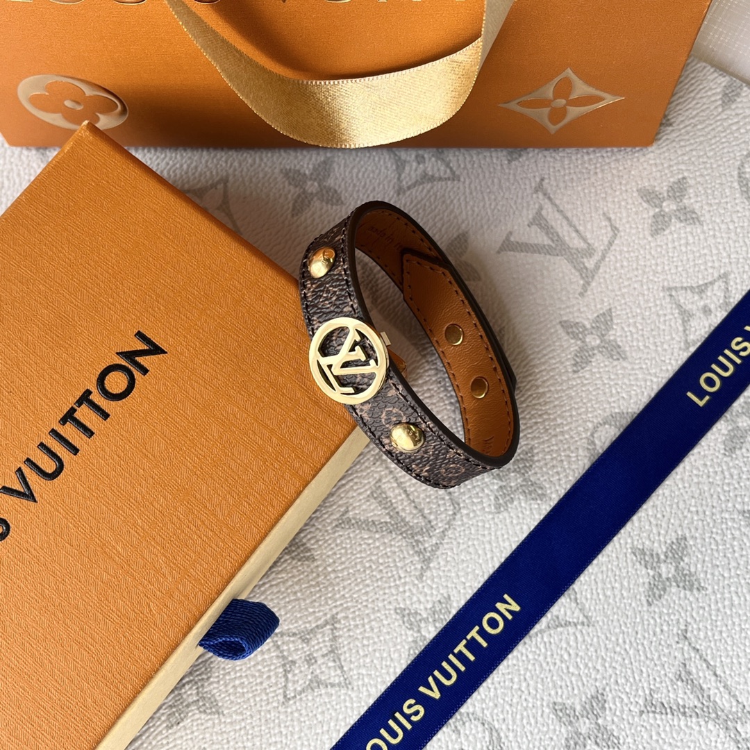 Designer S324 Ring