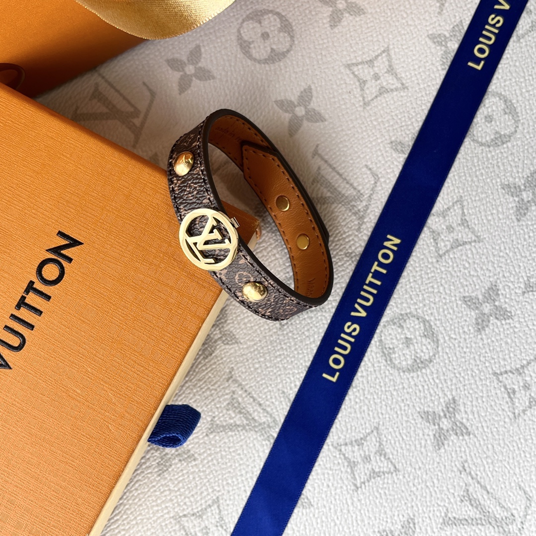 Designer S324 Ring