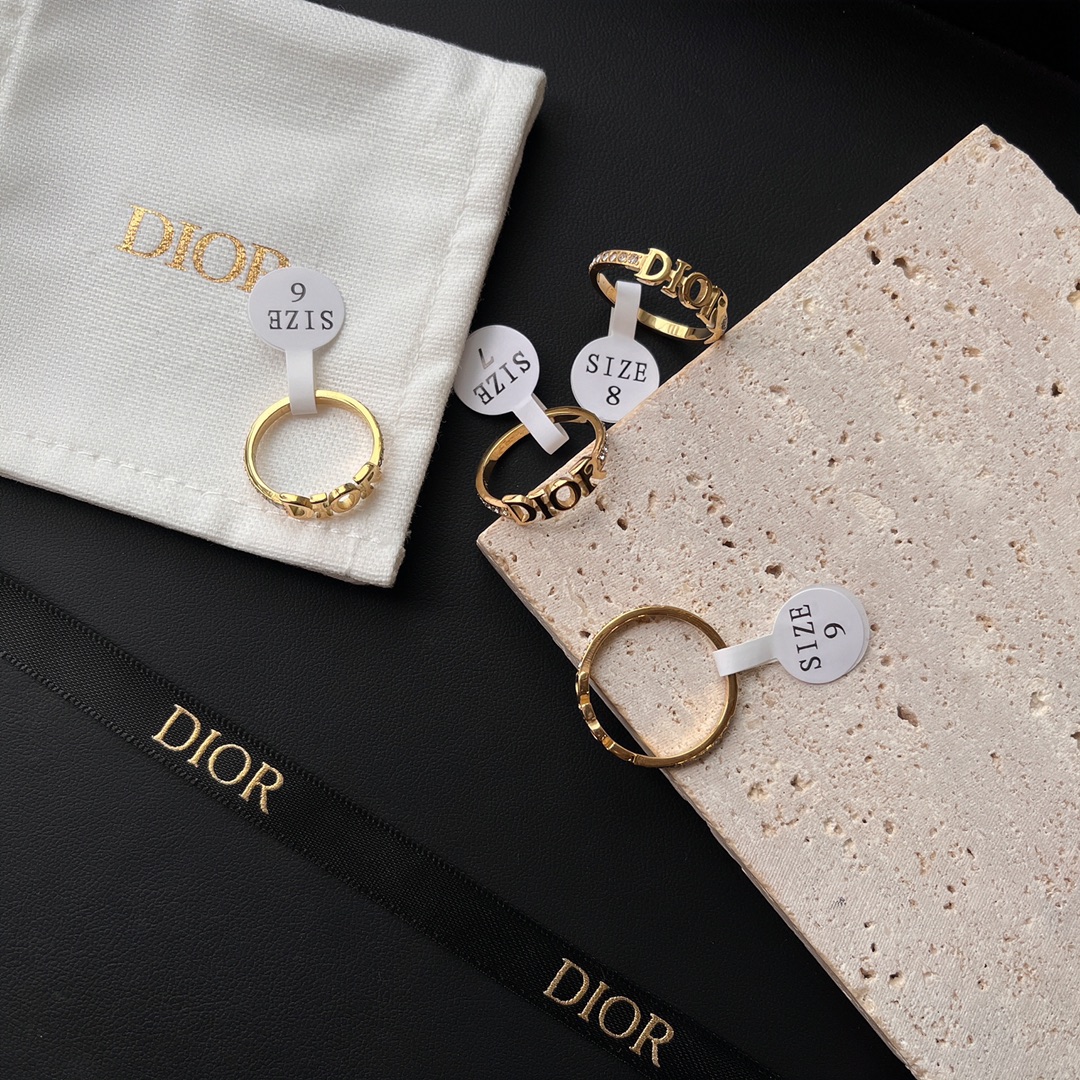Luxury J085 Ring