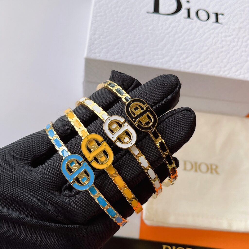 Designer S331 Bracelet editorial product context 1