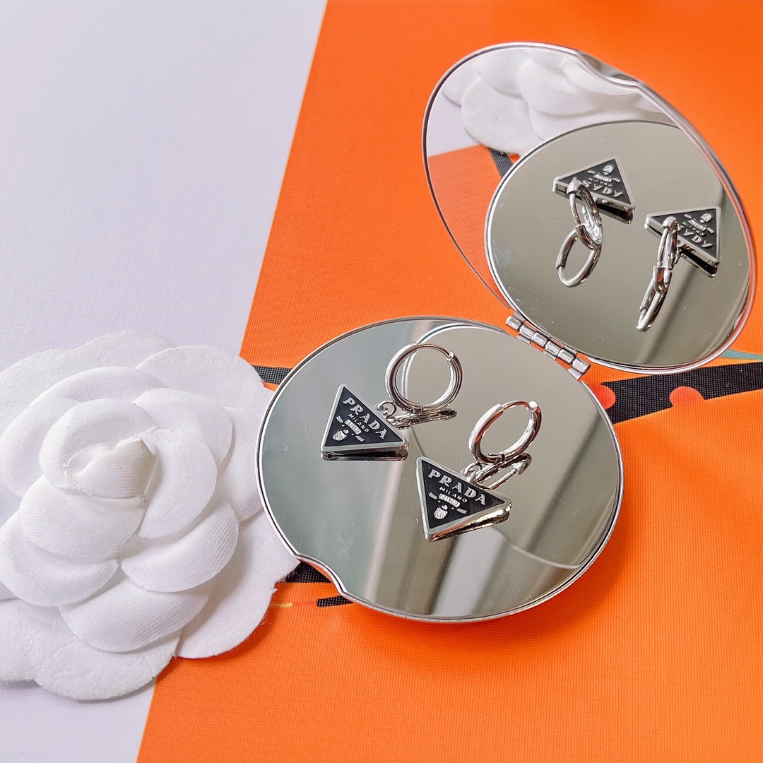 Luxury A764 Earrings