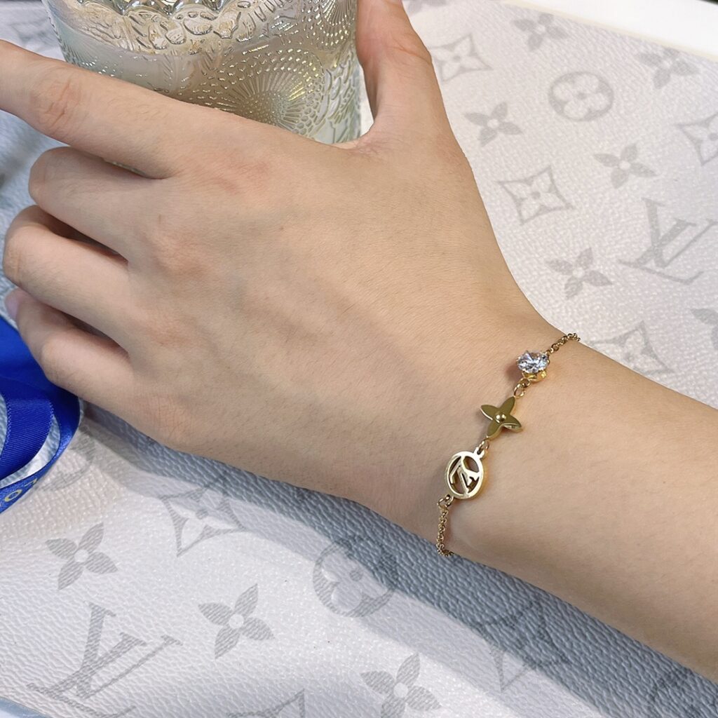 Designer L110 Bracelet editorial product context 2