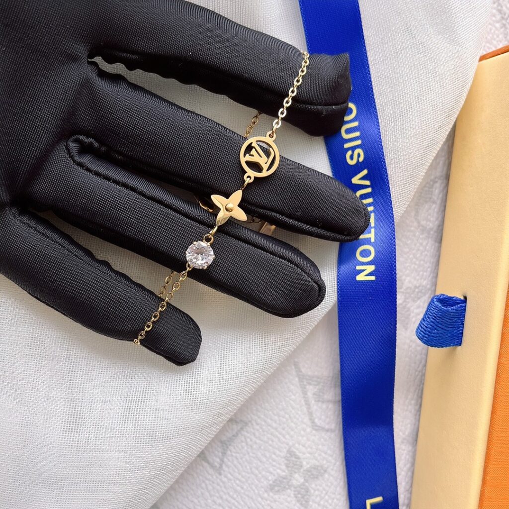 Designer L110 Bracelet editorial product context 1