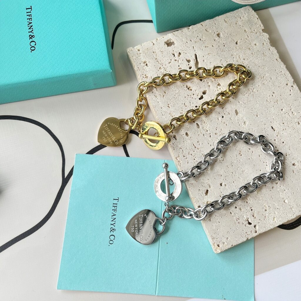 Designer L111 Bracelet editorial product context 3