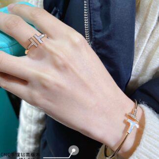 Luxury Designer Handbag QZFZ - Premium Crafted Statement Bag