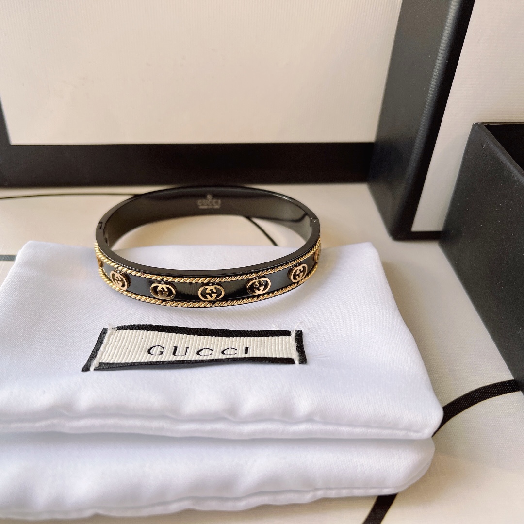 Luxury S337 Bracelet