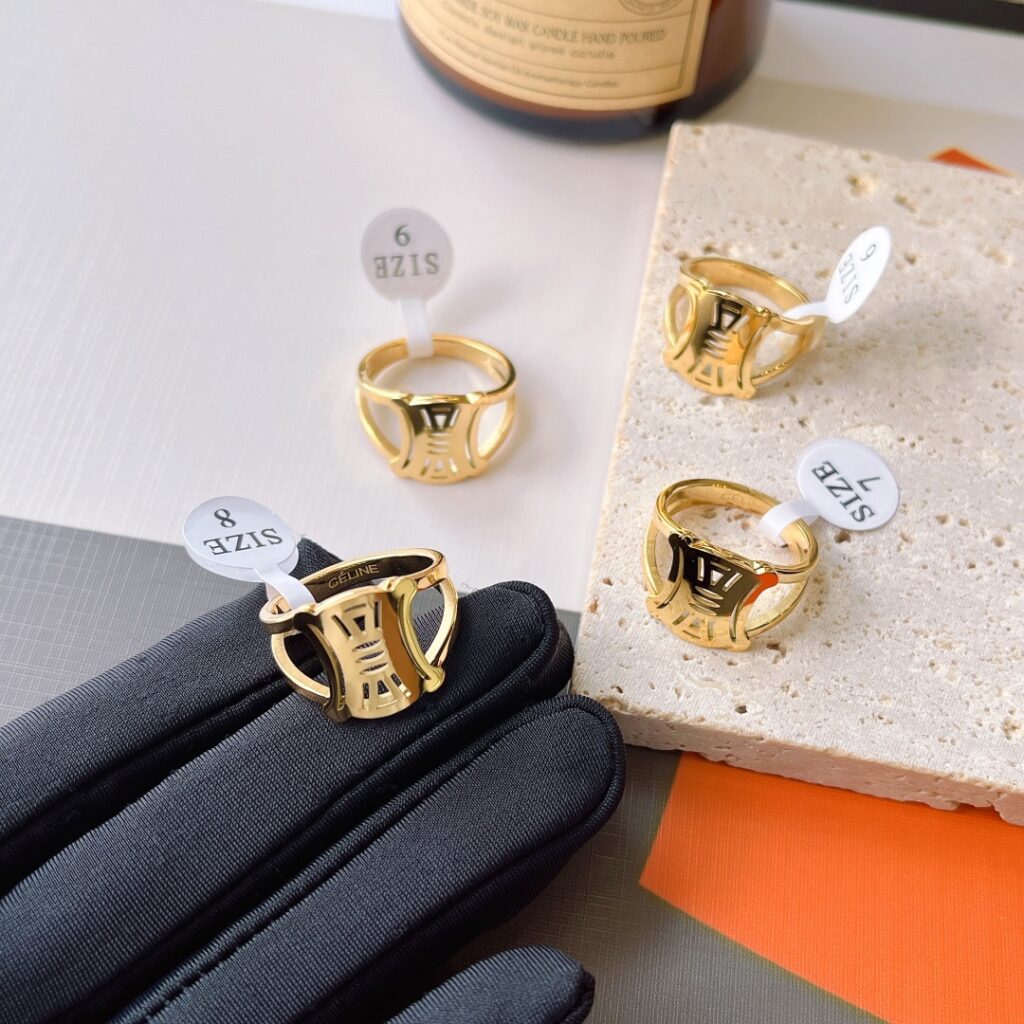Celine J088 Ring editorial product context 1