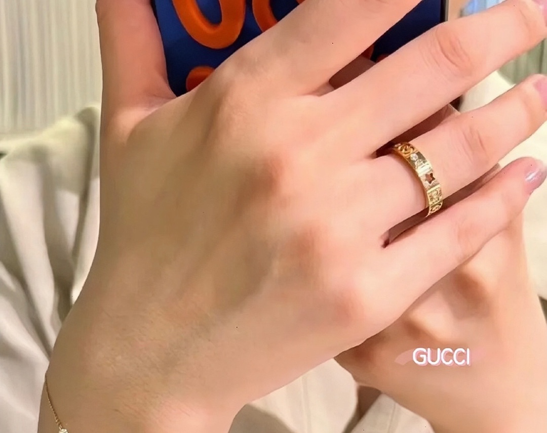 Luxury J090 Ring