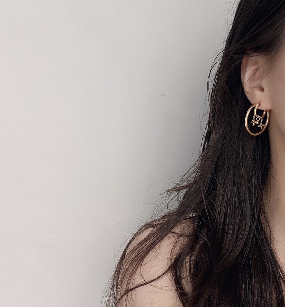 Designer A426 Ring editorial product context 3