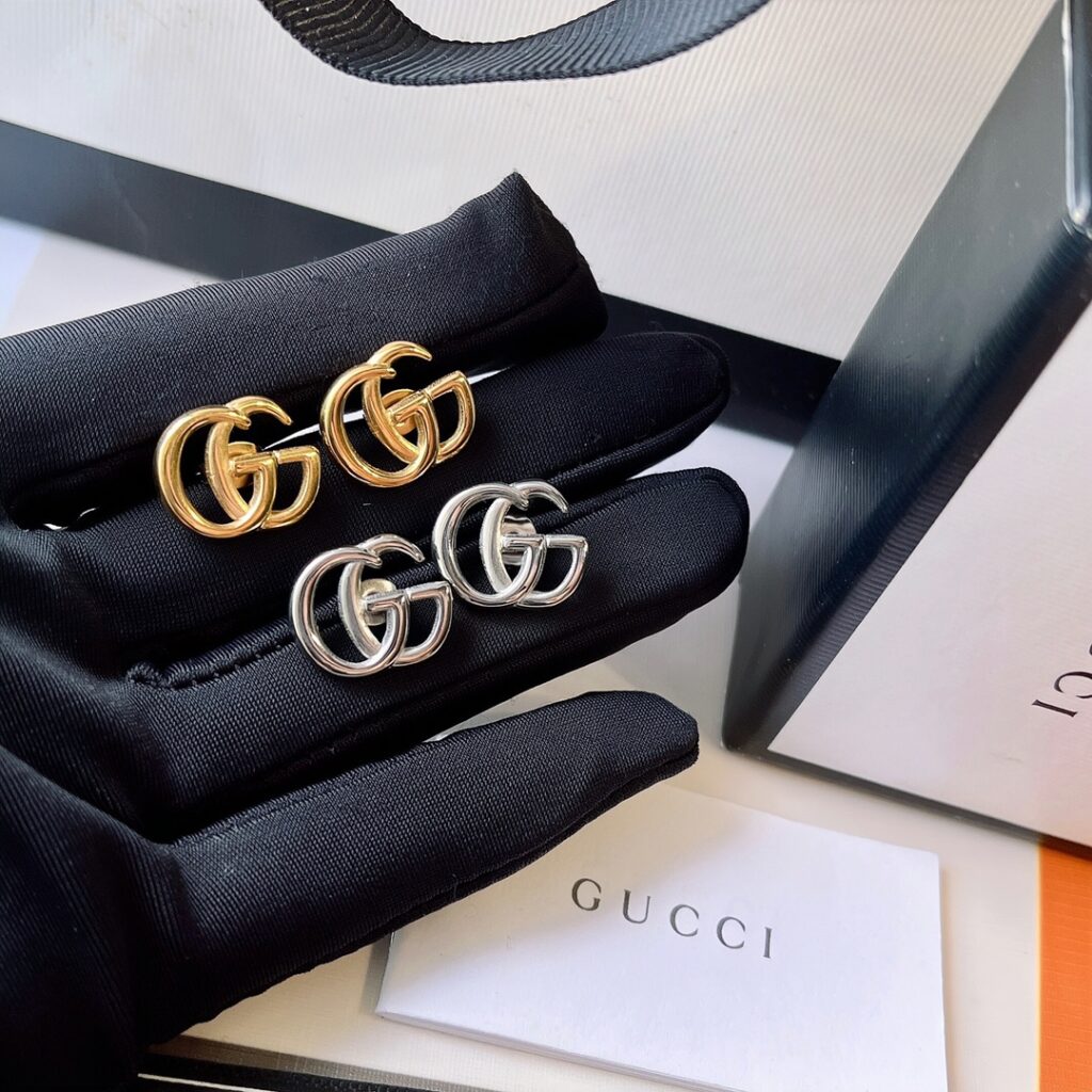 Designer A817 Ring editorial product context 1