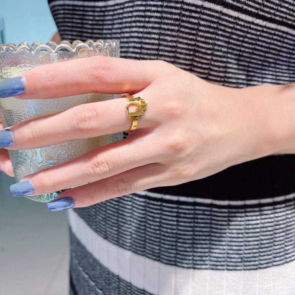 Designer J091 Ring editorial product context 2