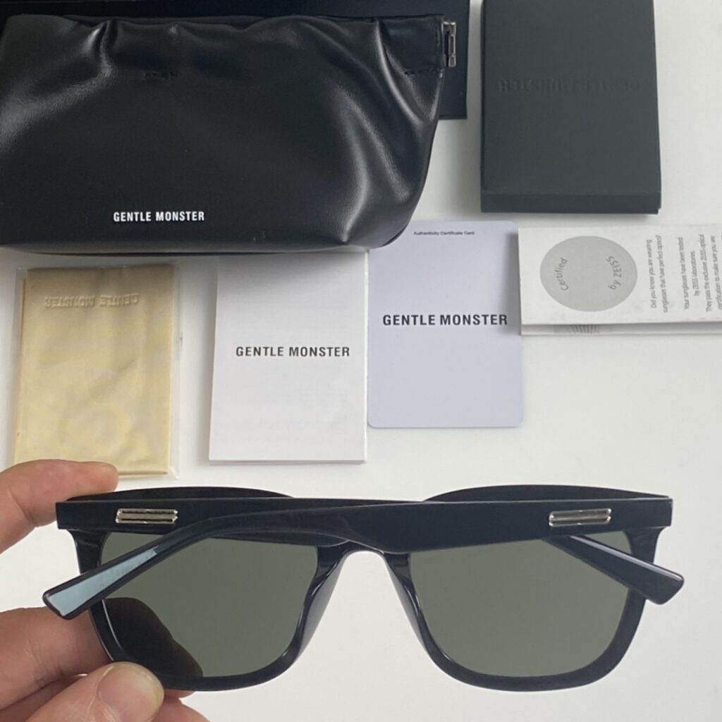 Gentle Monster Black Bag editorial product context 2