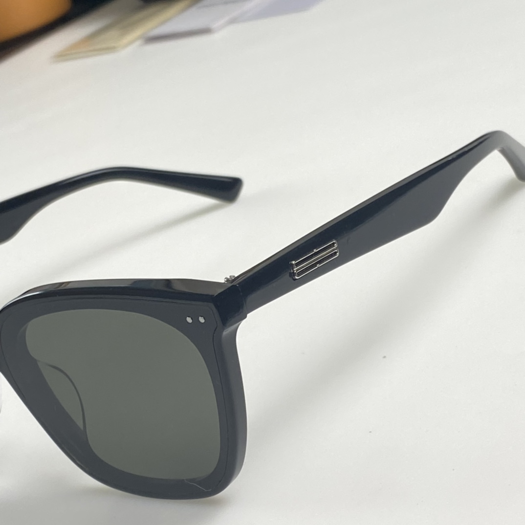 Gentle Monster Sunglasses