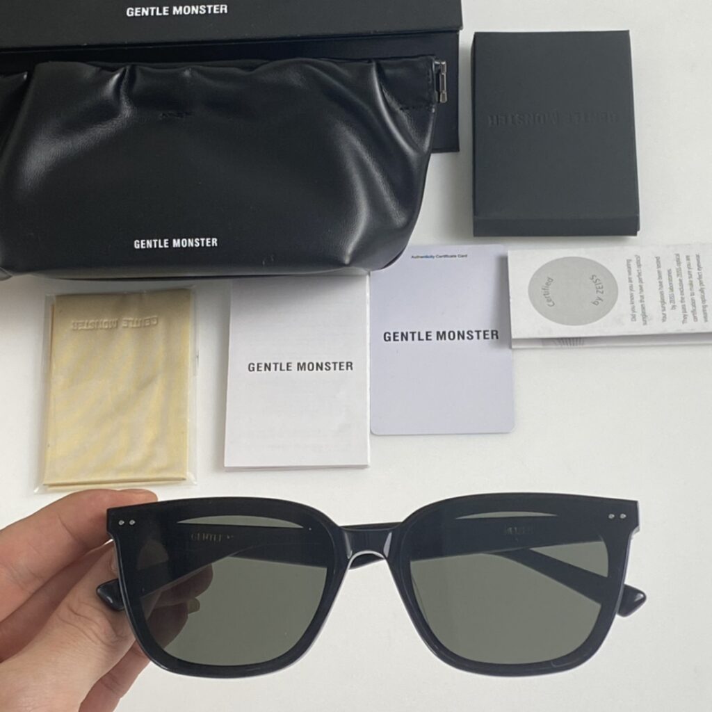 Gentle Monster Black Bag editorial product context 1
