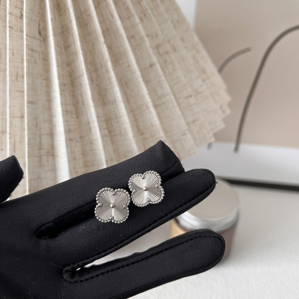 Designer A895 Ring editorial product context 2