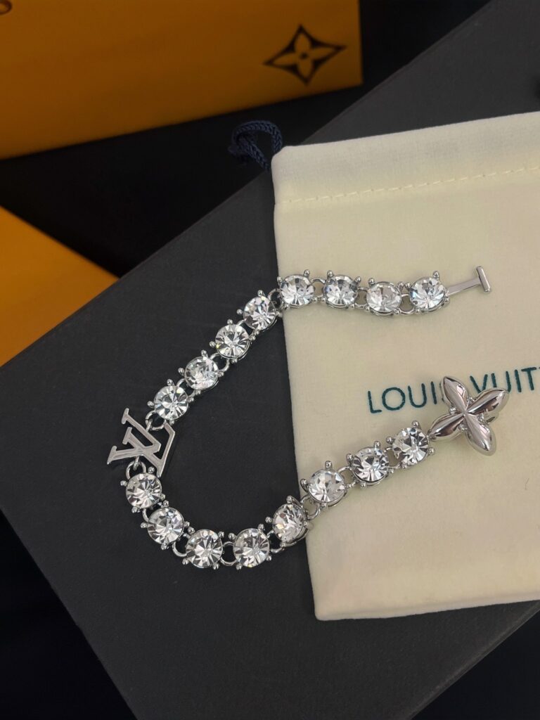 Designer L137 Bracelet editorial product context 2