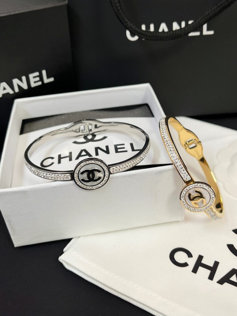 Designer S362 Bracelet editorial product context 3
