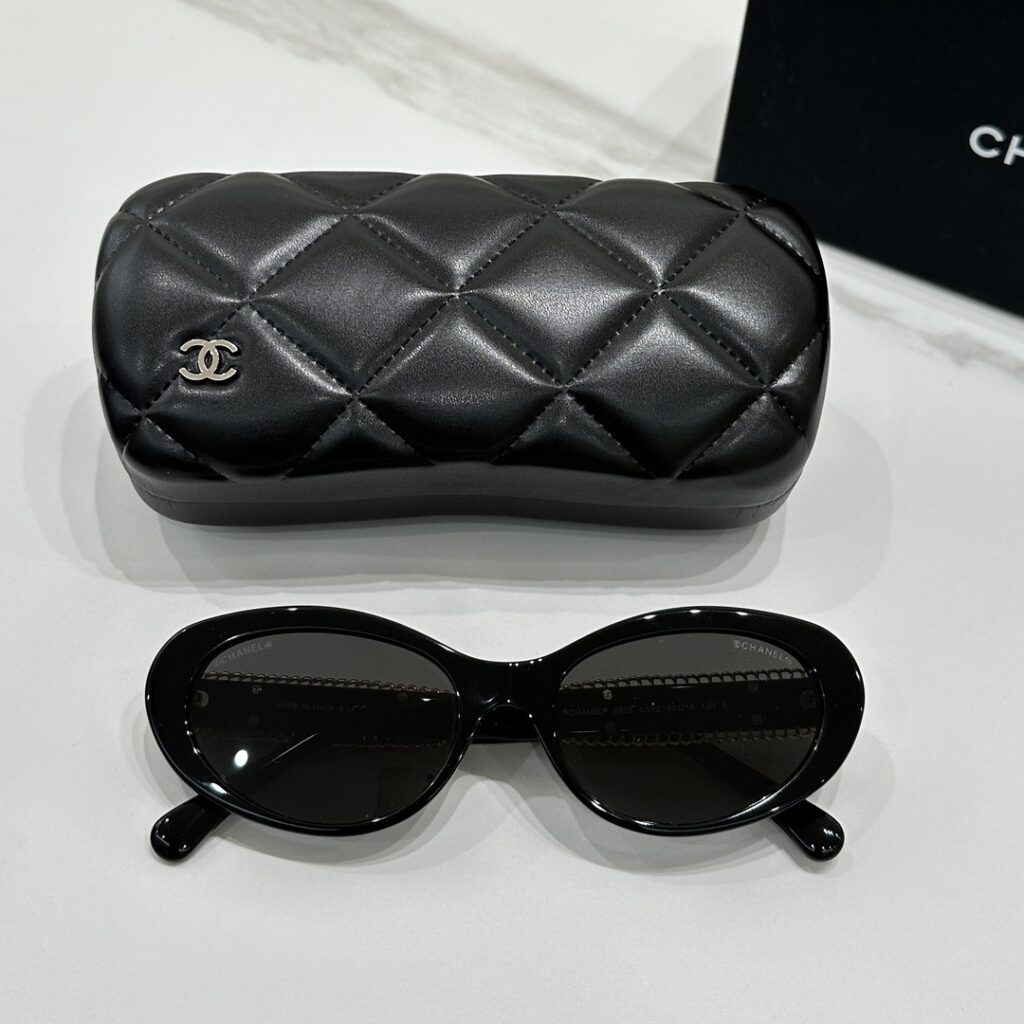 Designer CD79 Bag editorial product context 1