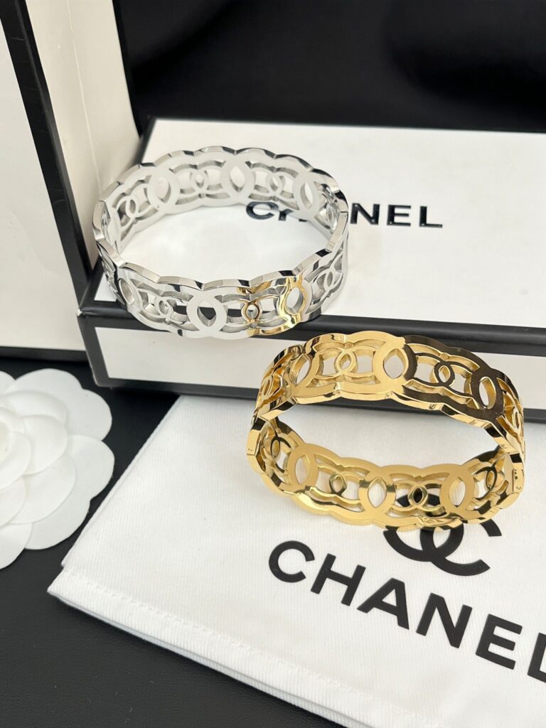 Designer S370 Bracelet editorial product context 2