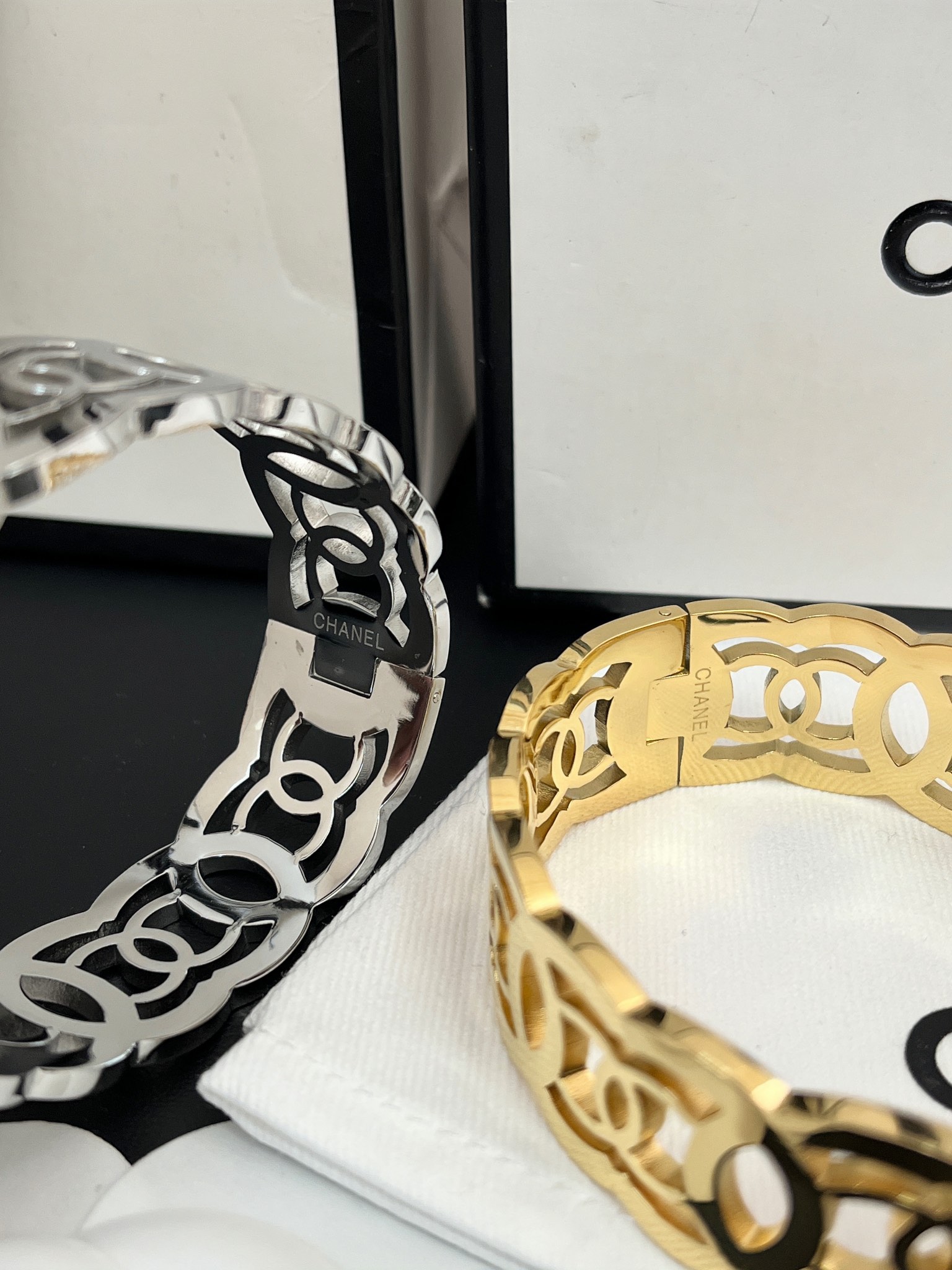 Luxury S370 Bracelet
