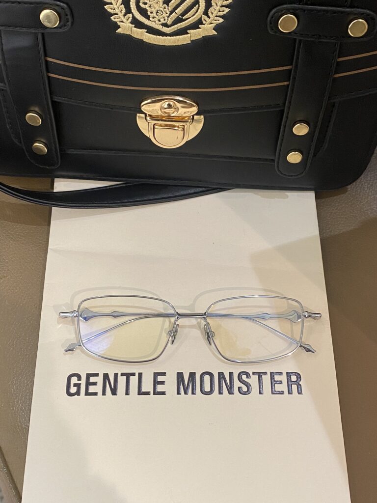 Gentle Monster Eyeglasses Sunglasses Metal Silver Piece editorial product context 2