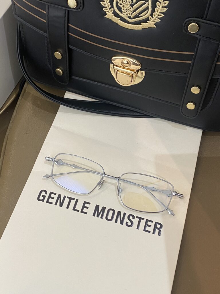 Gentle Monster Eyeglasses Sunglasses Metal Silver Piece editorial product context 1