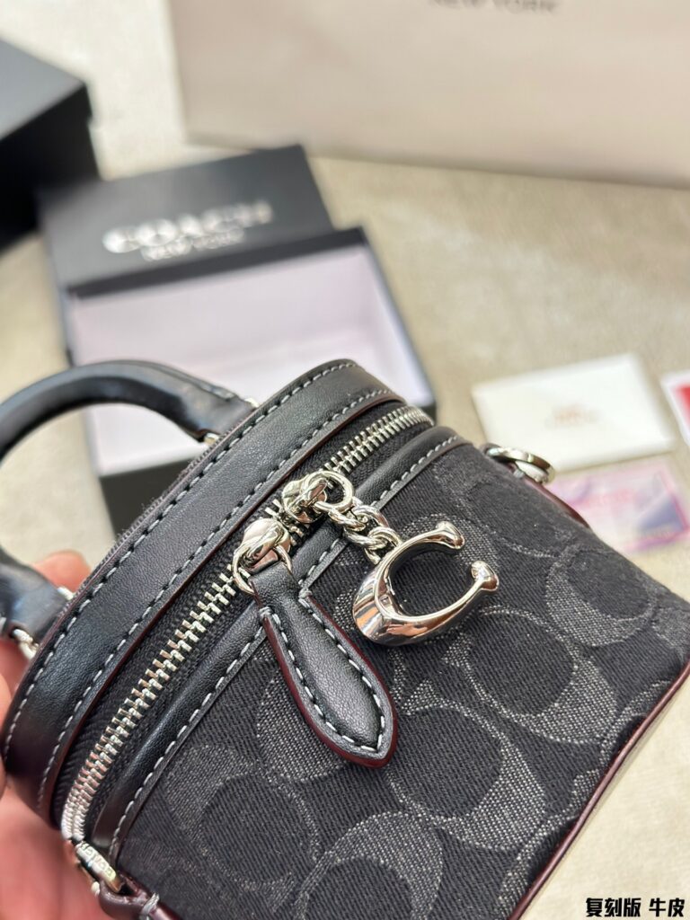 Coach Material Includes Bo Calfskin Leather Bag 11 x 9 cm editorial product context 2