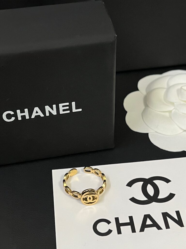 Designer J104 Ring editorial product context 2