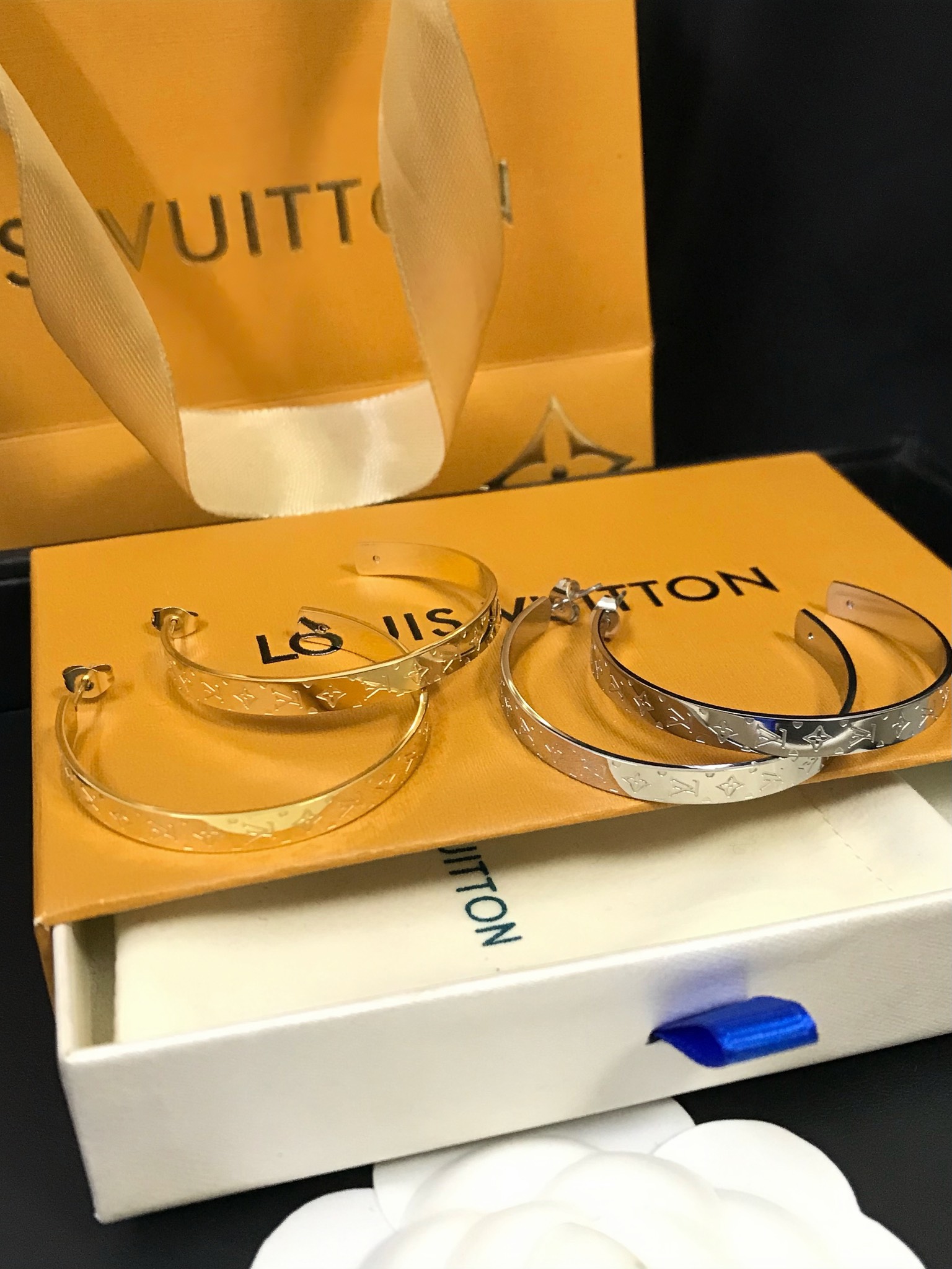 Luxury A989 Earrings