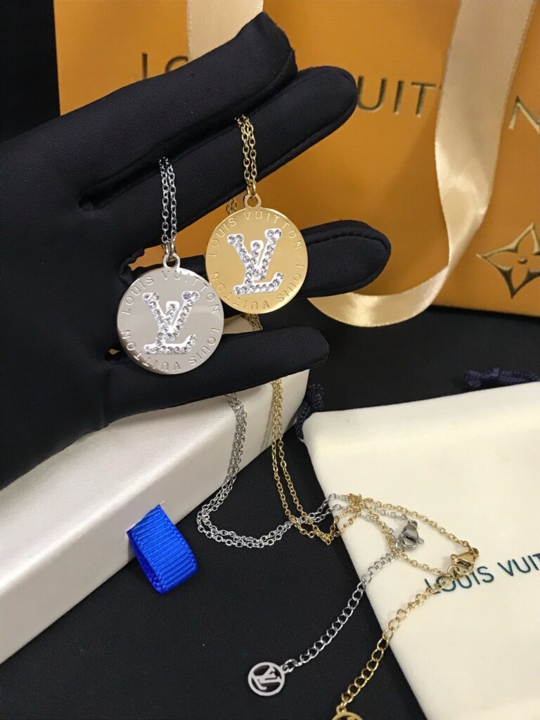 Designer Necklace editorial product context 3
