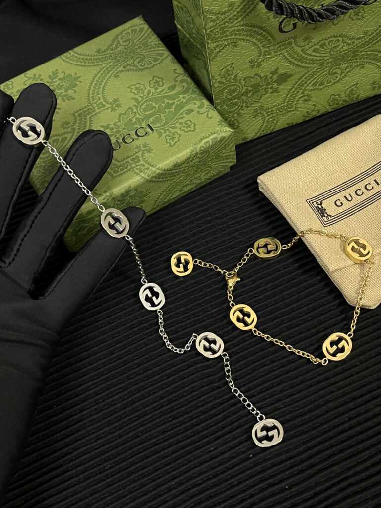 Designer L146 Bracelet editorial product context 3