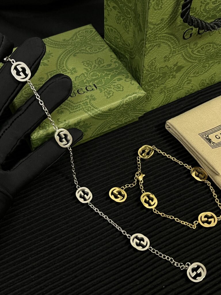 Designer L146 Bracelet editorial product context 2