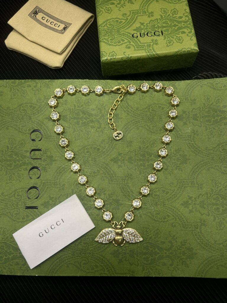 Designer Necklace editorial product context 1