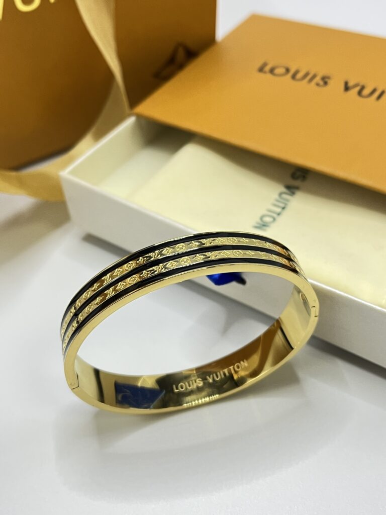 Designer S390 Bracelet editorial product context 2