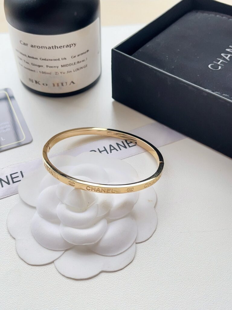 Designer S393 Bracelet editorial product context 2