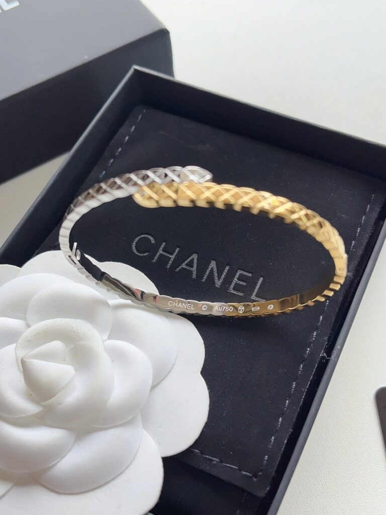 Designer S401 Bracelet editorial product context 3