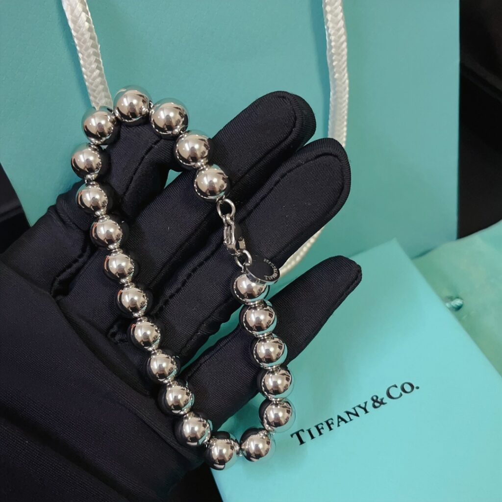 Designer L154 Bracelet editorial product context 2