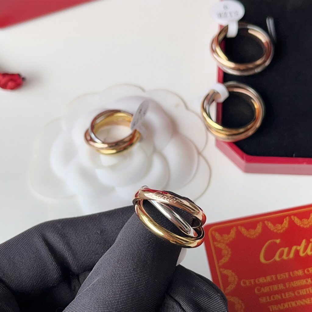 Designer J109 Ring editorial product context 2