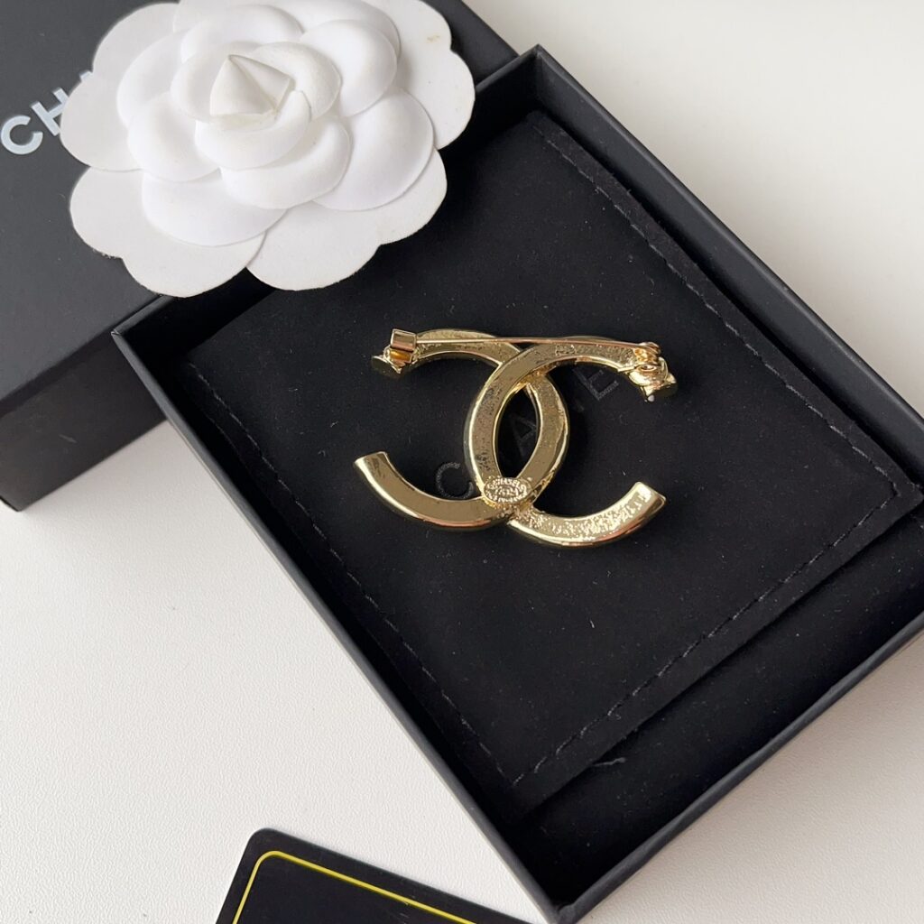 Designer D164 Brooch editorial product context 3