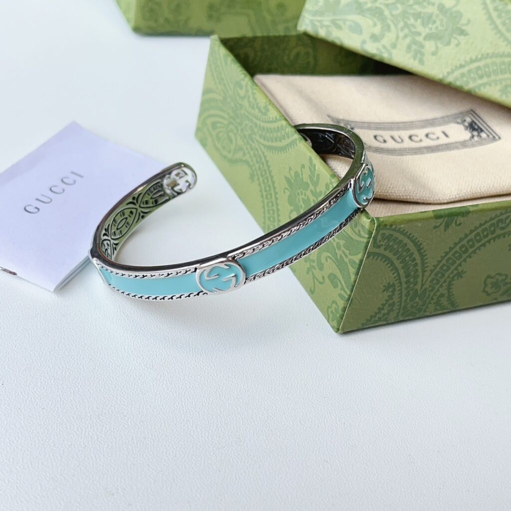 Designer S413 Bracelet editorial product context 3