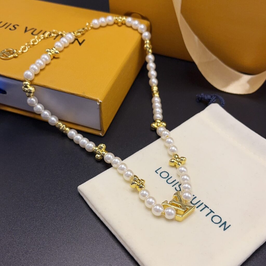 Designer Necklace editorial product context 3
