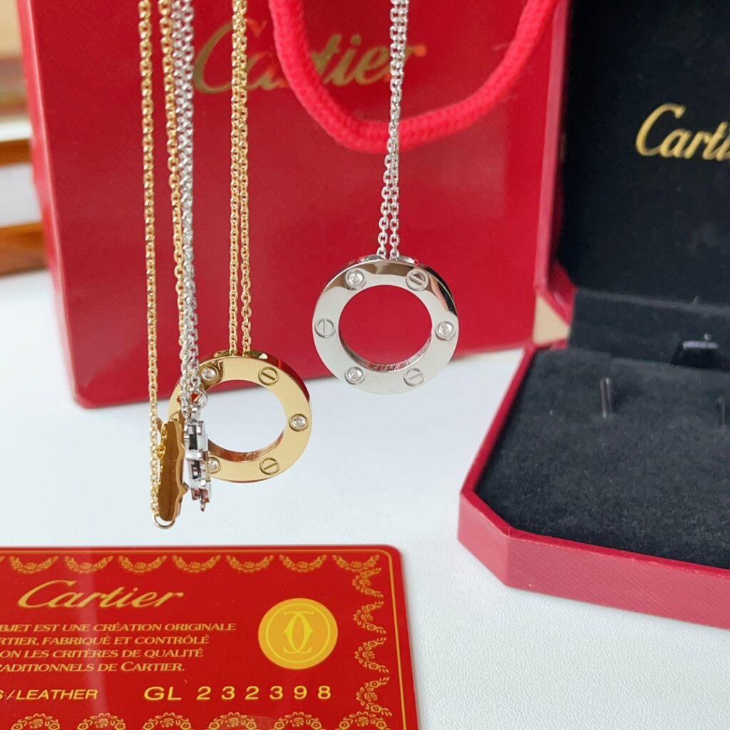 Designer Necklace editorial product context 3