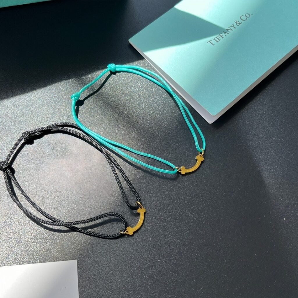 Designer L159 Bracelet editorial product context 1